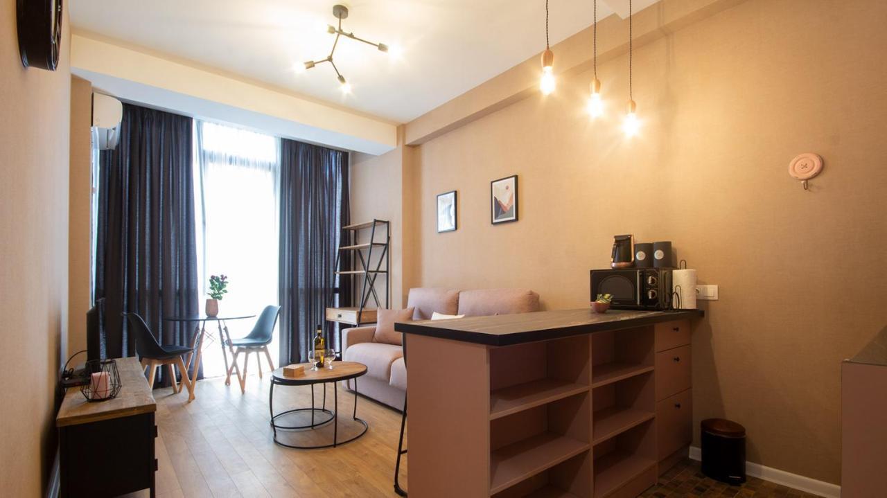 Apartment Krtsanisi 21 Tbilisi Buitenkant foto